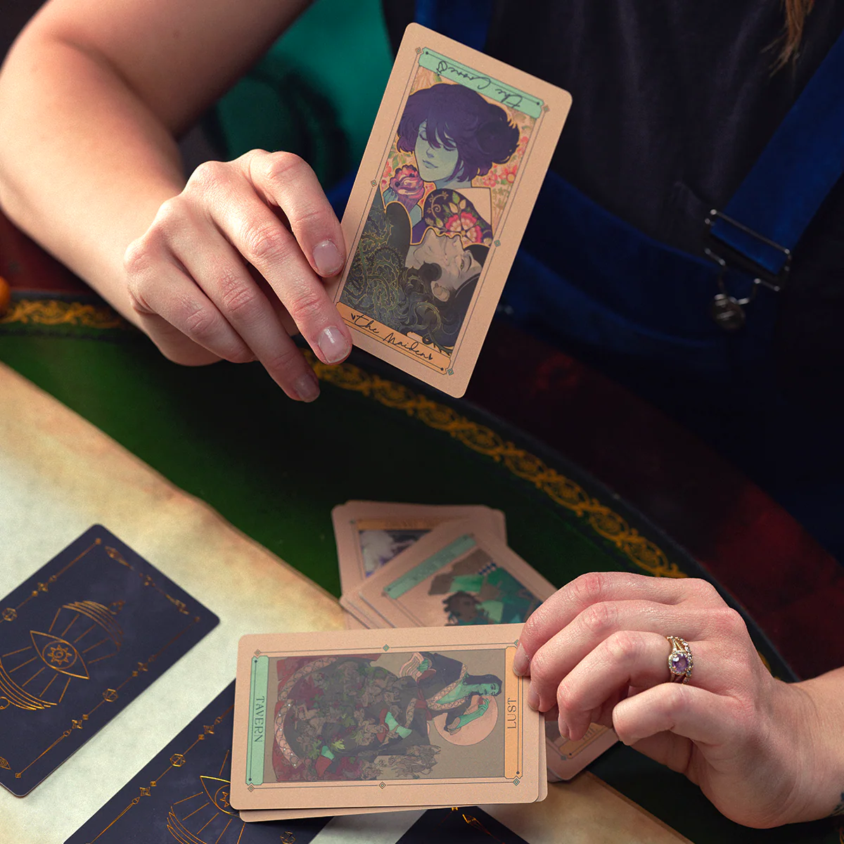 Mollymauk Tealeaf (and Jester Lavorre) Oracle of the Moon Deck - Image 12